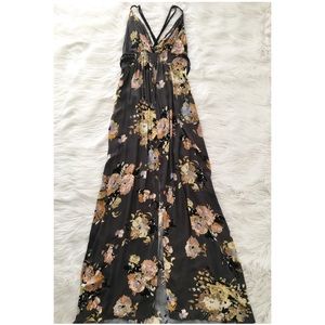 NWT Love Stitch Floral Maxi Dress Cross Back